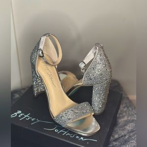 Blue By Betsey Johnson Rina Rhinestone Embellished Dress Sandals size 8